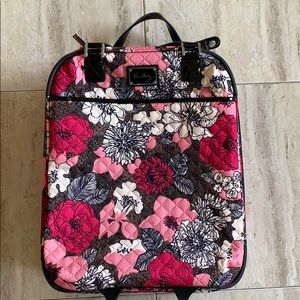 Vera Bradley 17 inch Roller Luggage - Carry On